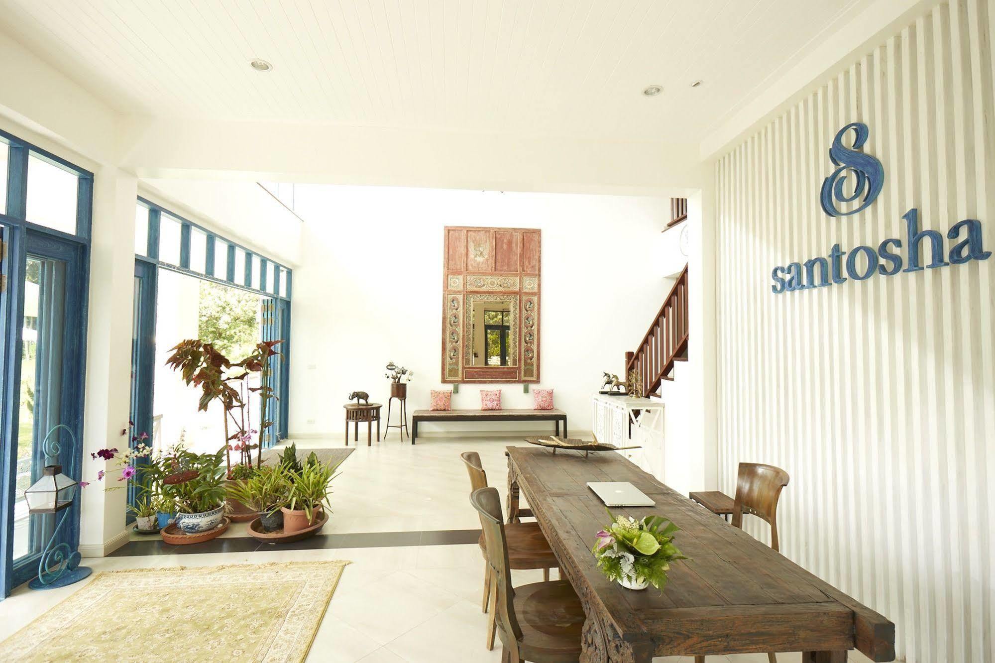 Santosha- Health&Lifestyle Resort Pak Chong Buitenkant foto